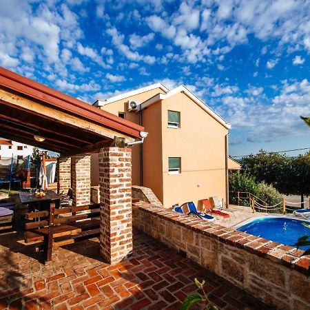 Splendid Holiday Home In Jasenice Maslenica Bagian luar foto